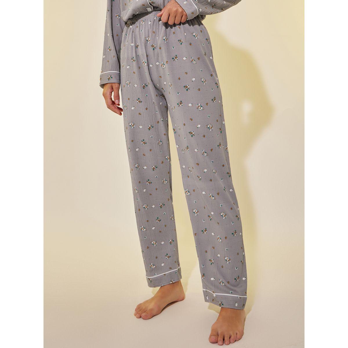 Styli Graphic Print Buttoned Shirt and Pyjama Set-women-clothing-nightwear-pyjamas-longsets-image-4