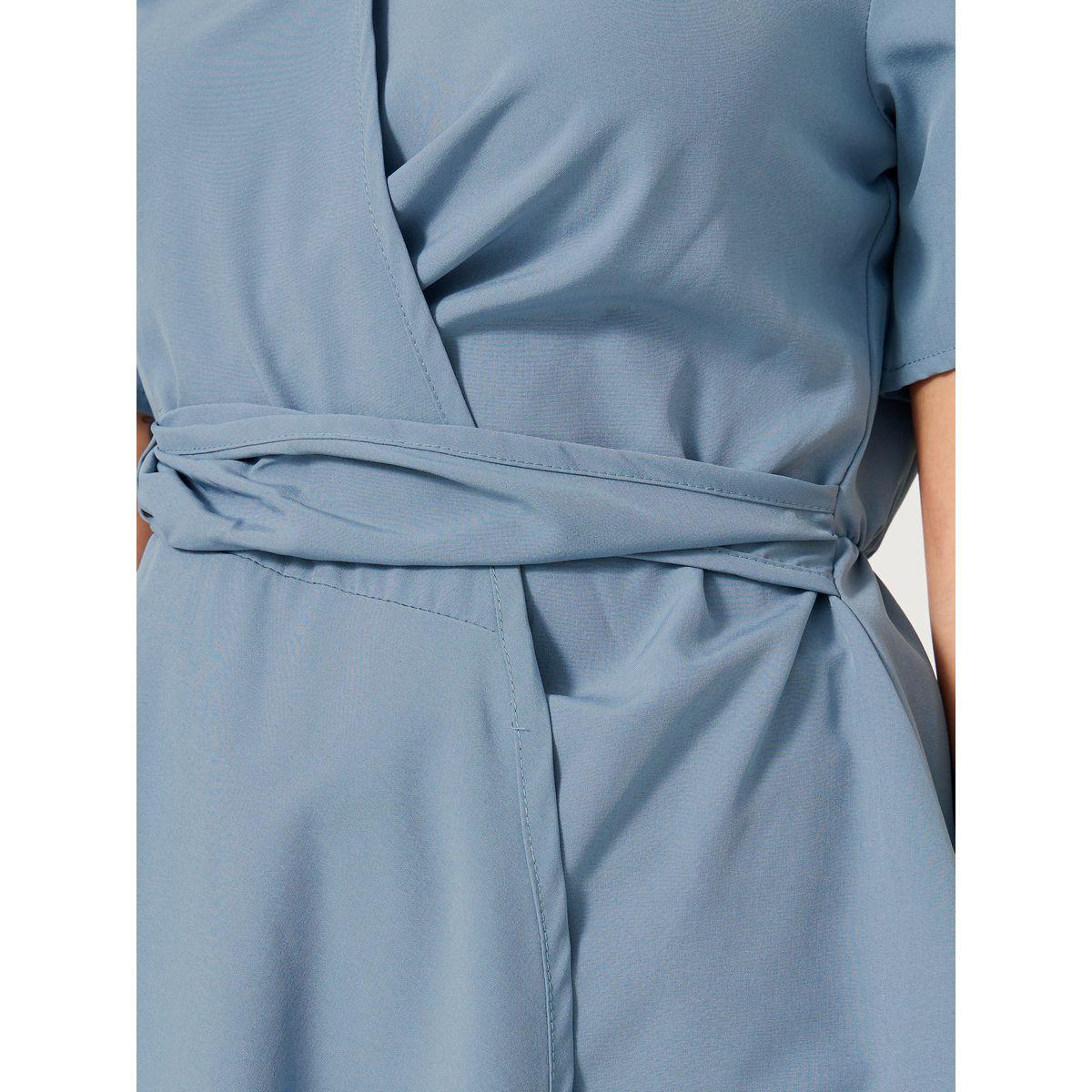 بلوزة سادة بحافة غير متماثلة الطول وأكمام قصيرة-women-clothing-shirtsandblouses-blouses-image-2