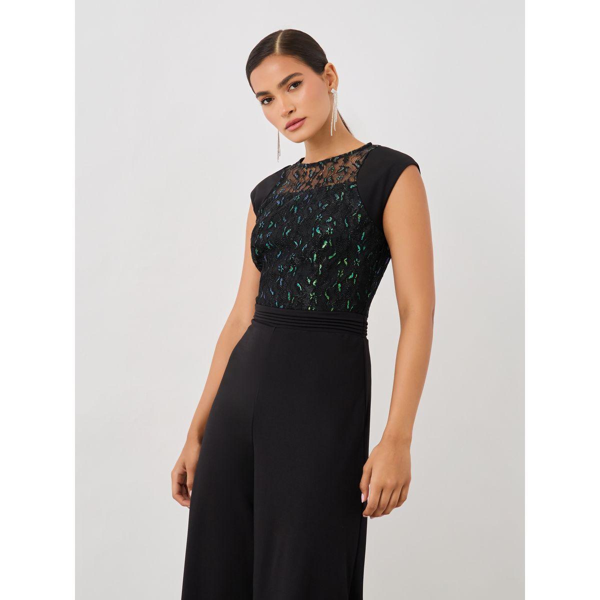 جمبسوت بأرجل واسعة وتفاصيل مُنمقة-women-clothing-jumpsuits-image-2