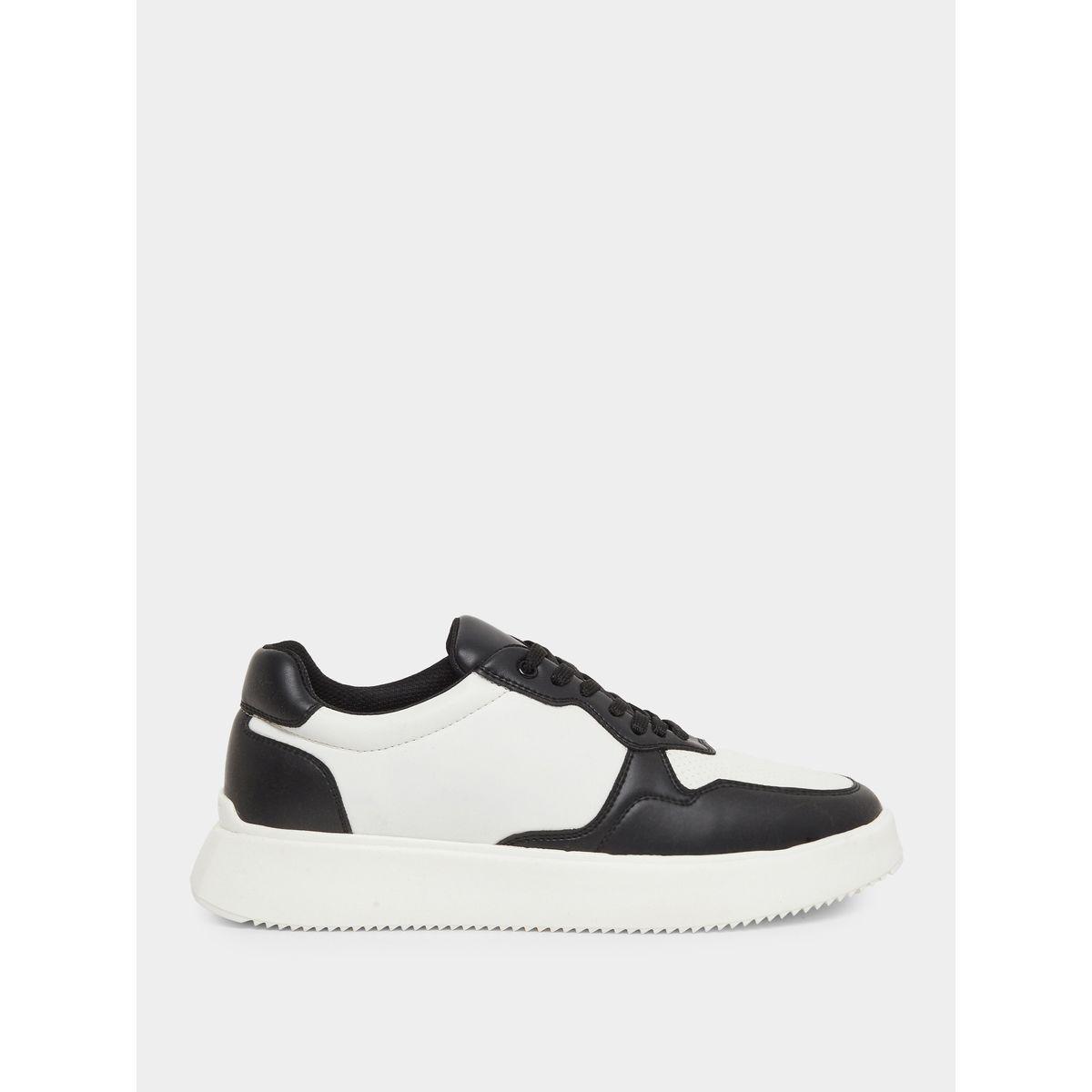 حذاء سنيكرز بنمط كتل الألوان مع أربطة-men-shoes-sneakers-image-1