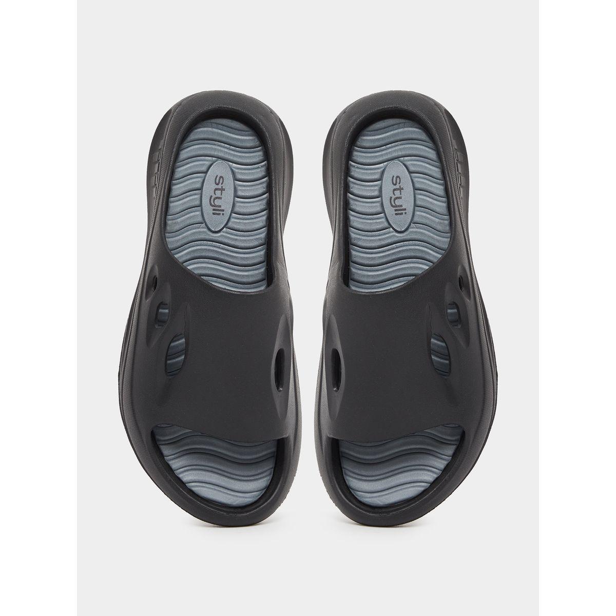 Styli Plain Cut Out Chunky Slides-men-shoes-flipflopsandslides-image-5