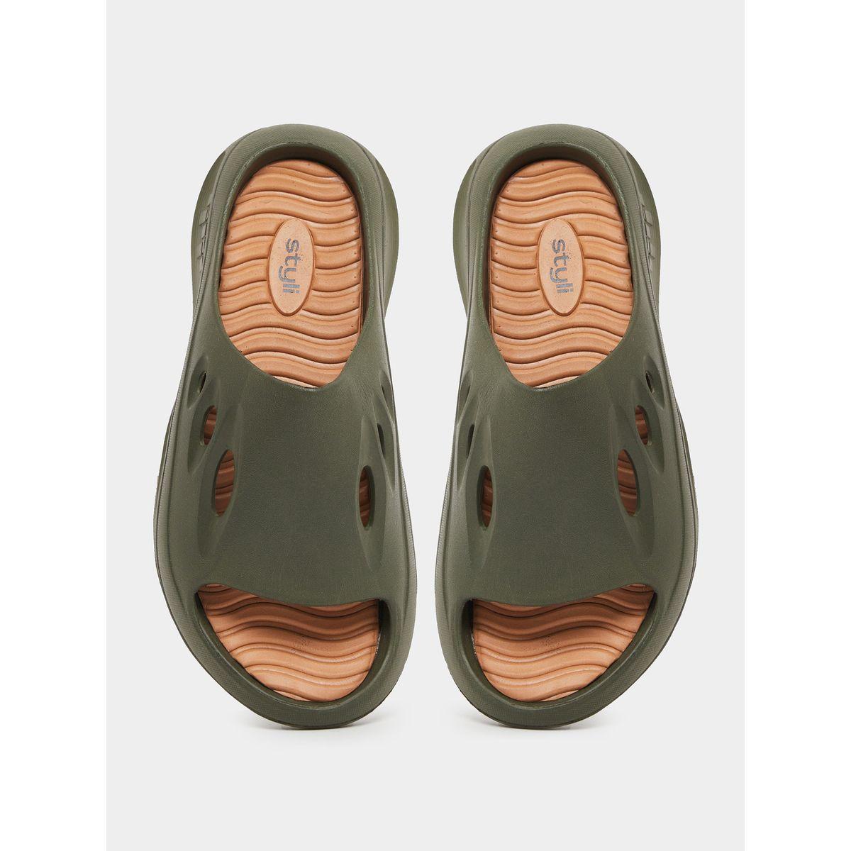 Styli Plain Cut Out Chunky Slides-men-shoes-flipflopsandslides-image-5