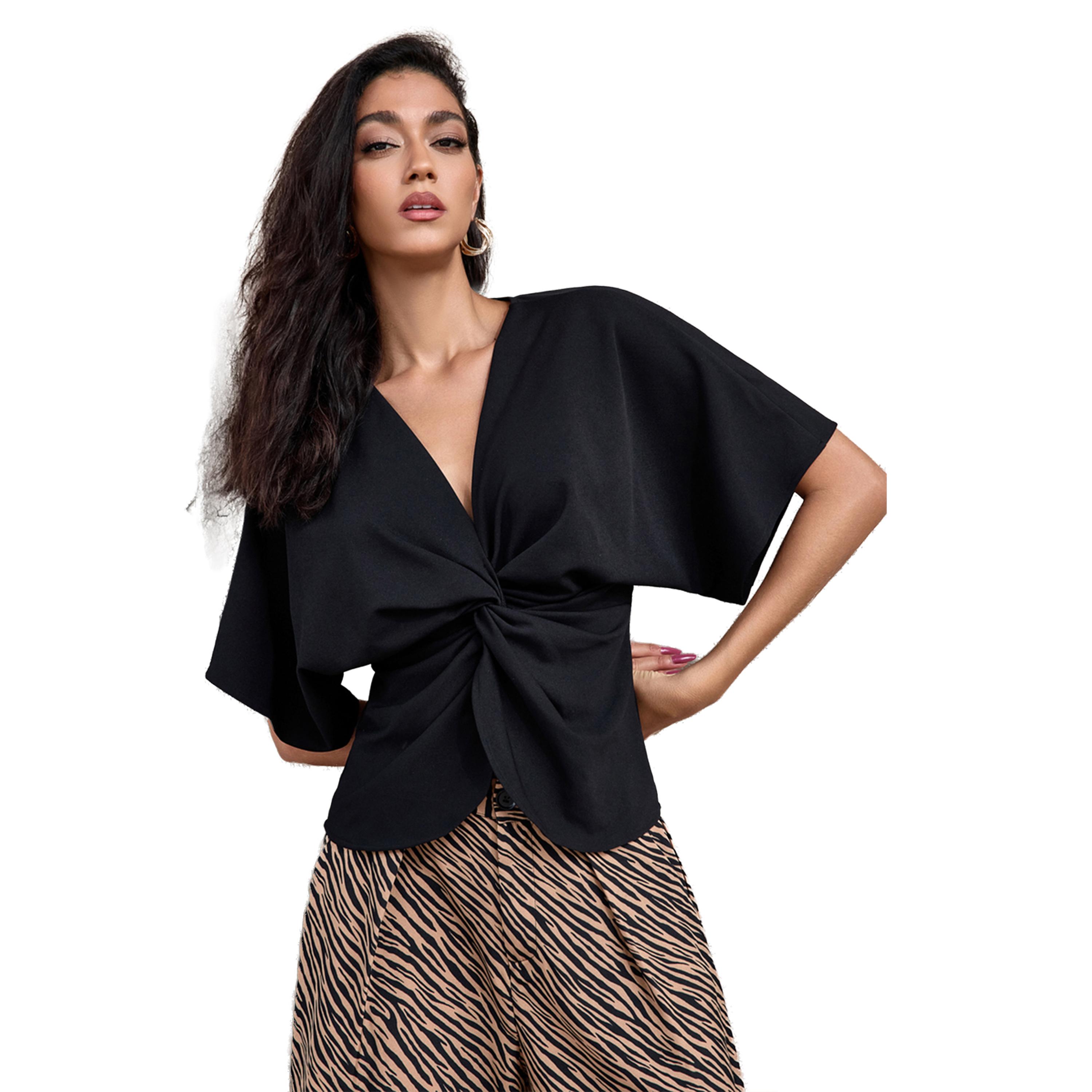 بلوزة سادة بنمط لف وأكمام خفاش-women-clothing-shirtsandblouses-blouses-image-1