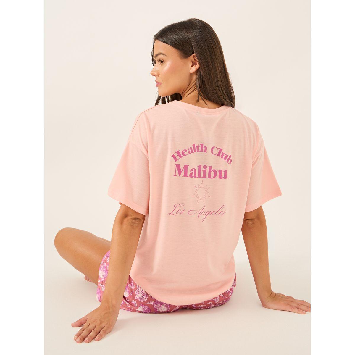 طقم بيجاما من شورت وتيشيرت بطبعة كتابة-women-clothing-nightwear-pyjamas-shortsets-image-1