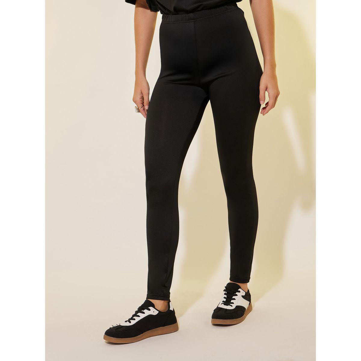 طقم منسق من ليقنز وتيشيرت بطبعة كتابة-women-clothing-coordsets-image-4