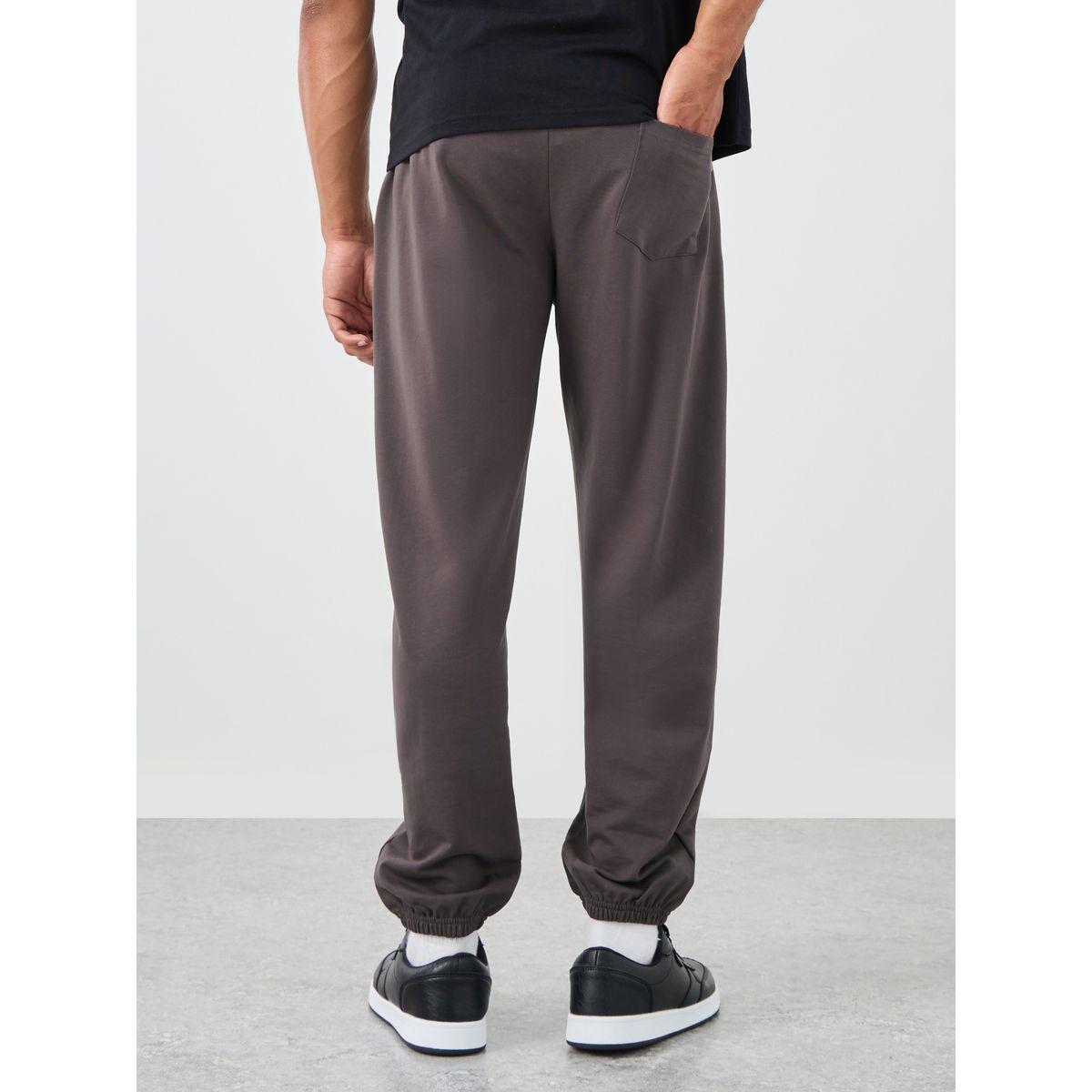 Styli Men Coffee Brown Solid Pintuck Relaxed Fit Joggers-men-clothing-bottoms-joggers-image-4