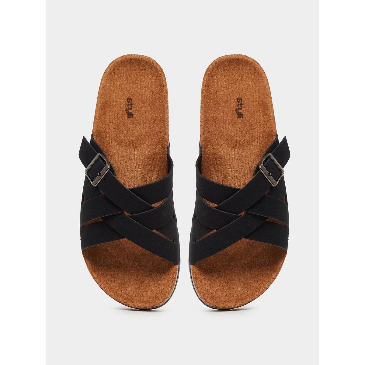 صندل مريح بمقدمة مفتوحة وإبزيم-women-shoes-sandals-flats-image-5