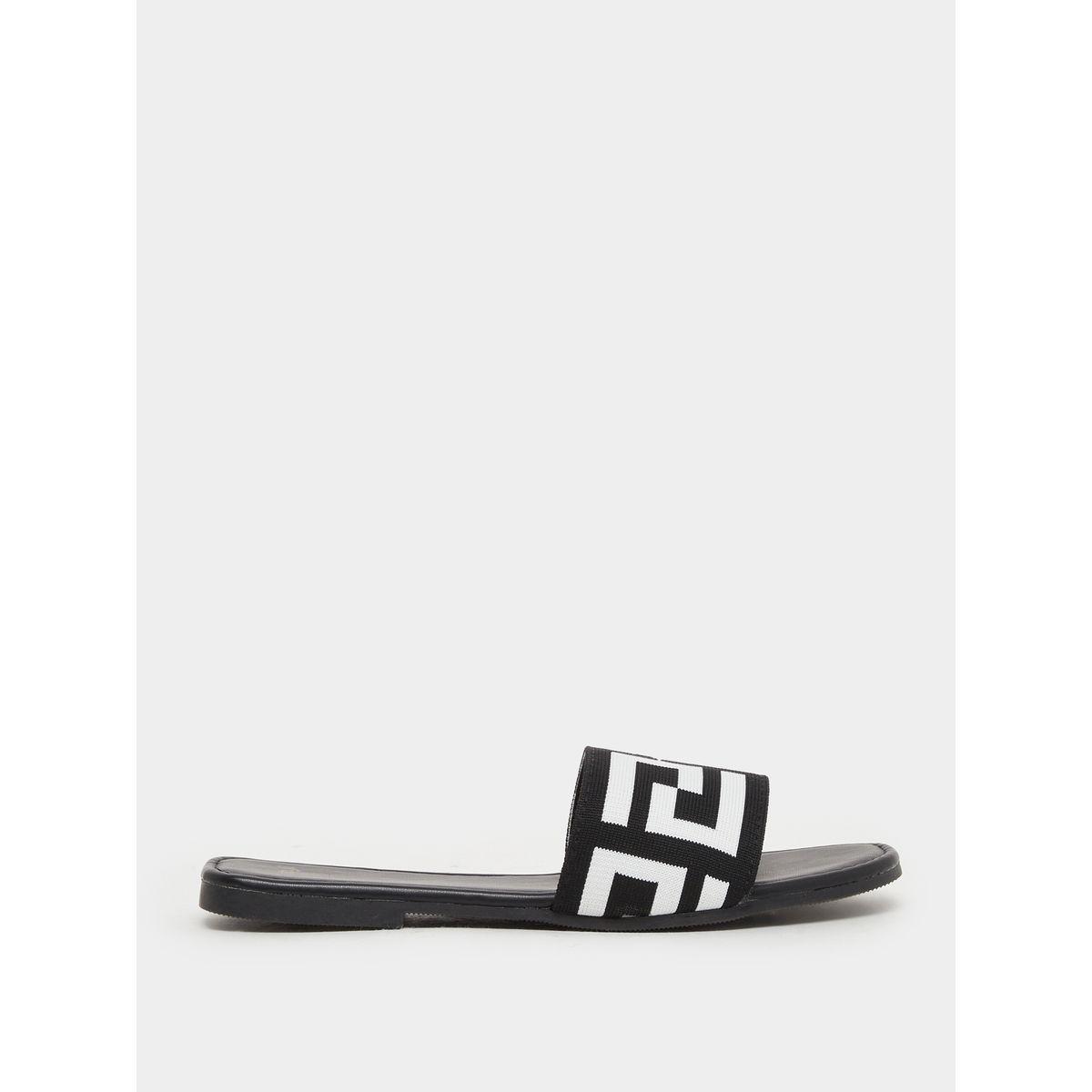 صندل فلات مطبع بتفاصيل بارزة الملمس-women-shoes-flipflopsandslides-image-1