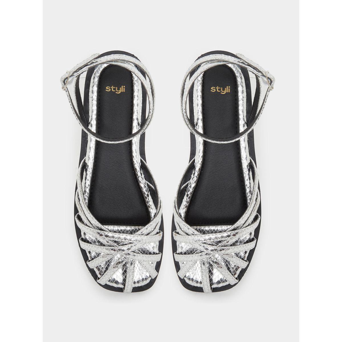 صندل فلات بسيور متعددة-women-shoes-sandals-flats-image-5