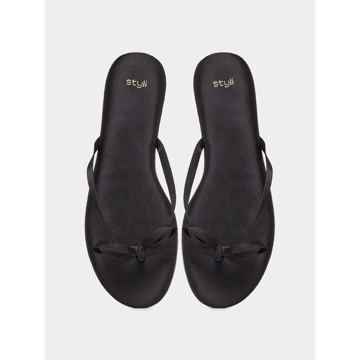 صندل فلات سادة مزين بفيونكة-women-shoes-sandals-flats-image-2