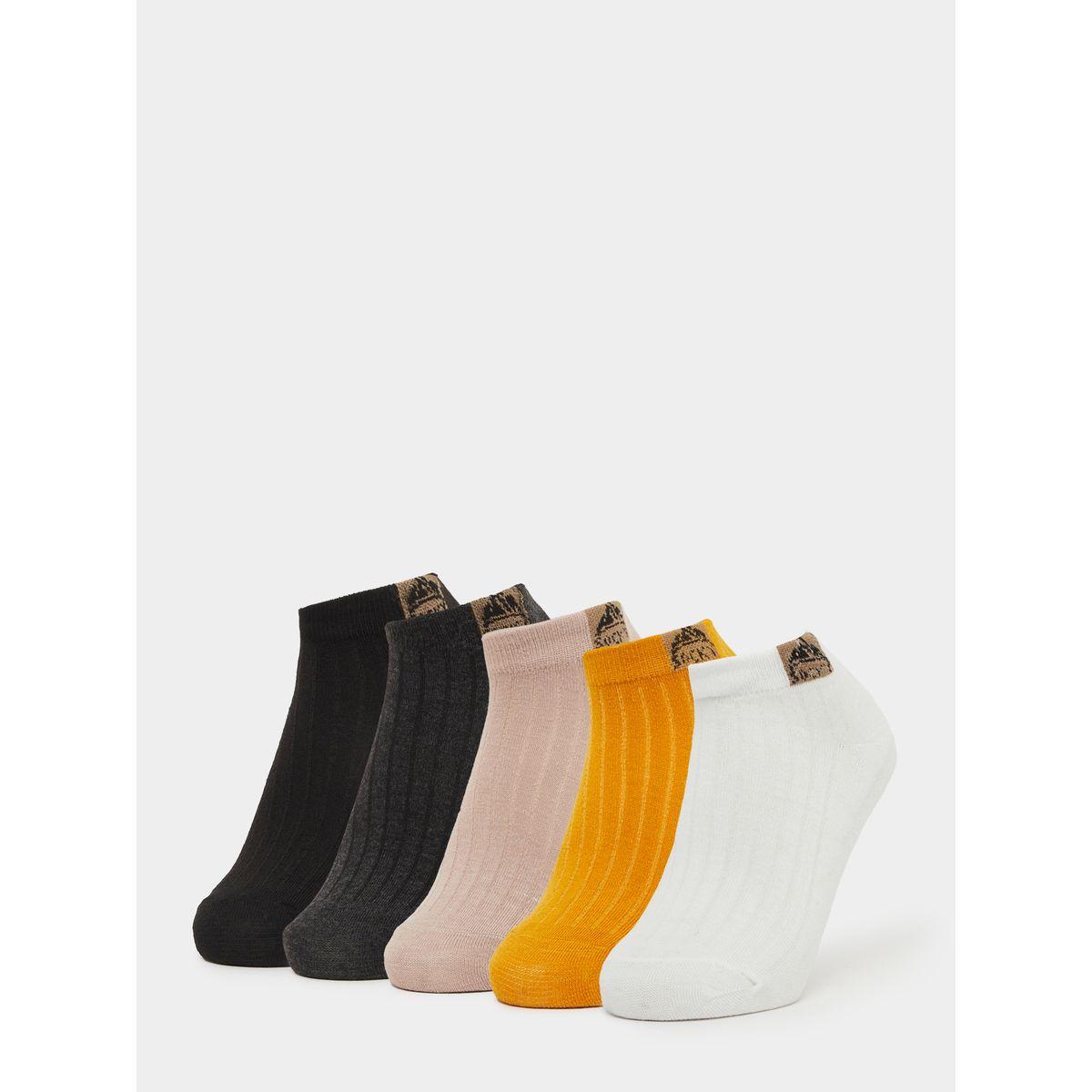 مجموعة من 5 جوارب عصرية-men-socks-image-1
