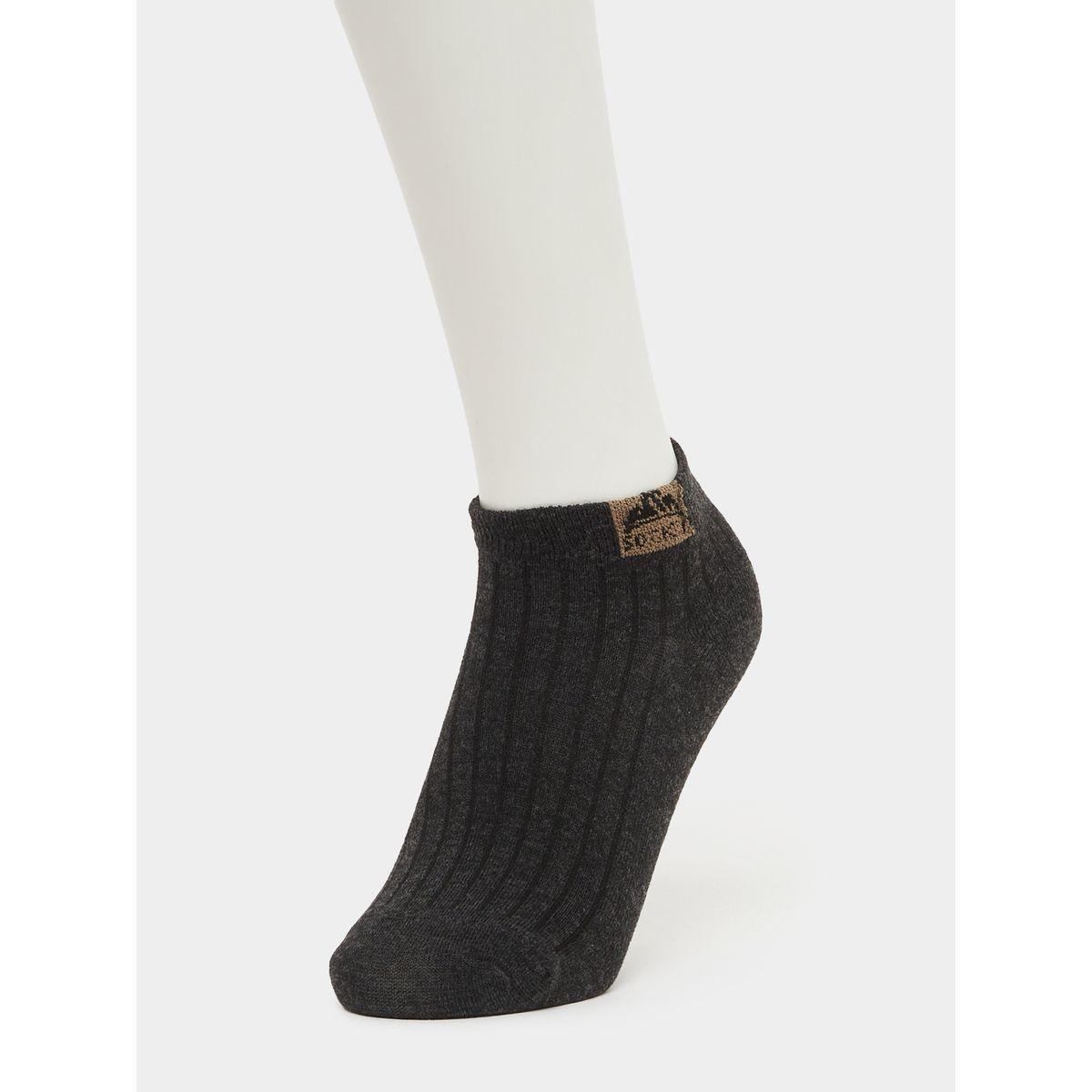 مجموعة من 5 جوارب عصرية-men-socks-image-6