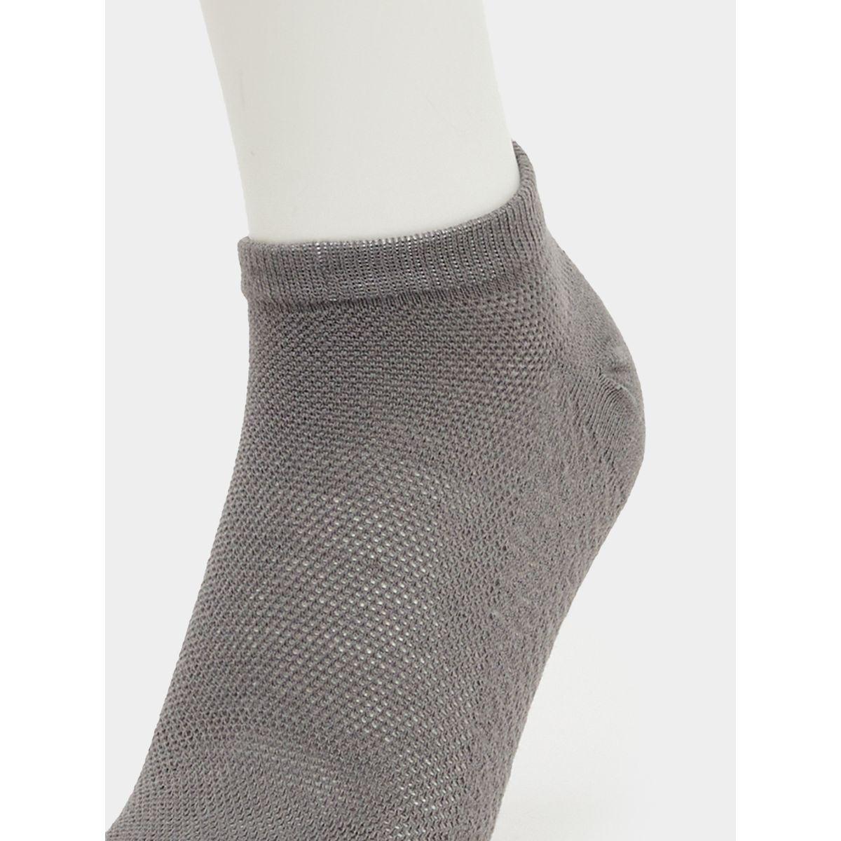Styli Pack of 3 Multicolor Plain Comfy Ankle Socks-men-socks-image-7