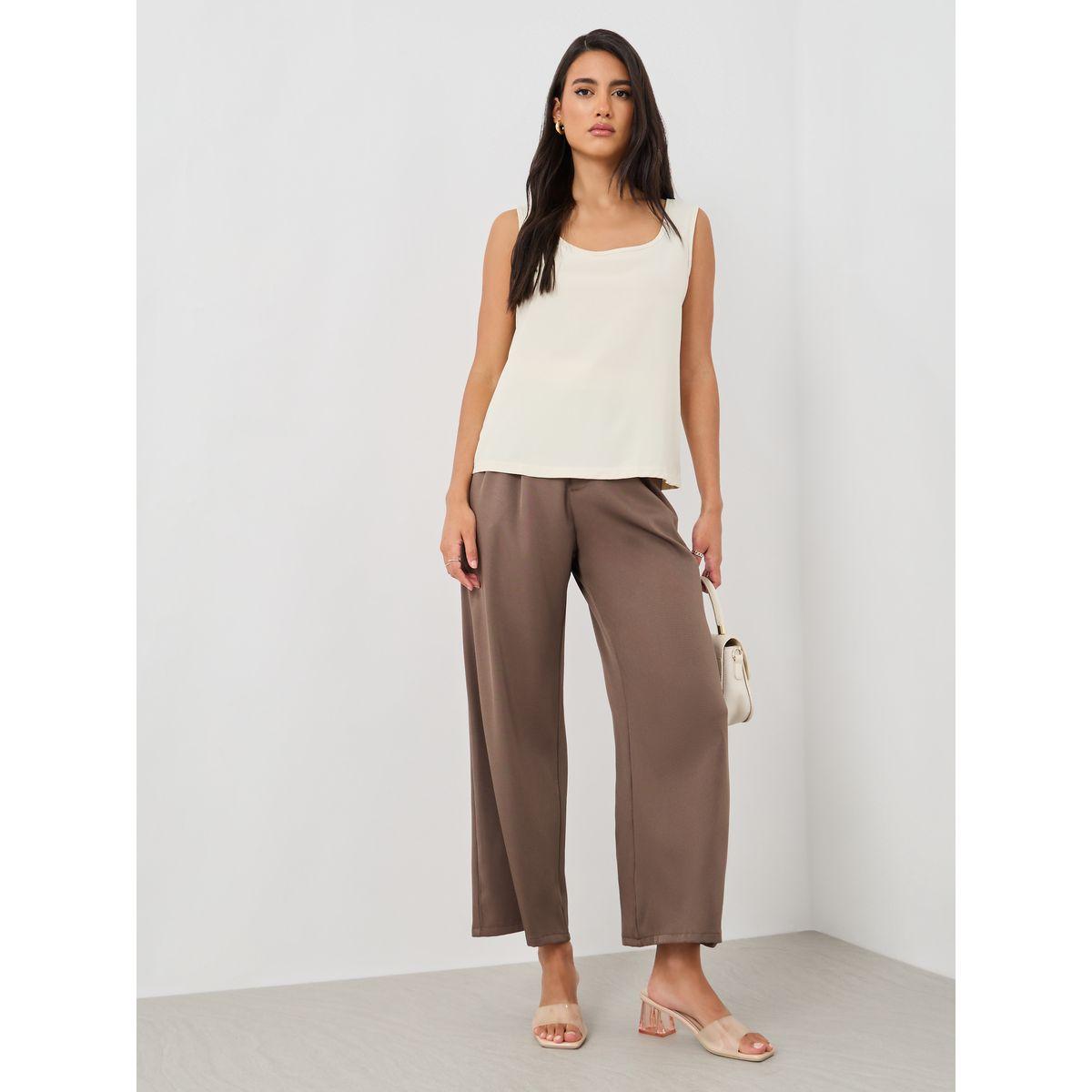 Styli Solid Scoop Neck Sleeveless Top-women-clothing-shirtsandblouses-blouses-image-3