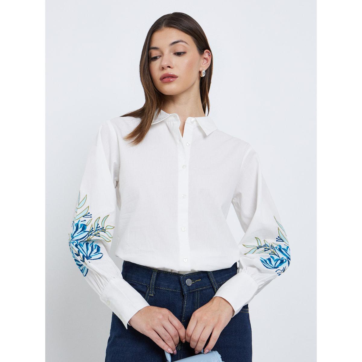بلوزة بتفاصيل مُطرزة وأكمام طويلة-women-clothing-shirtsandblouses-shirts-image-1