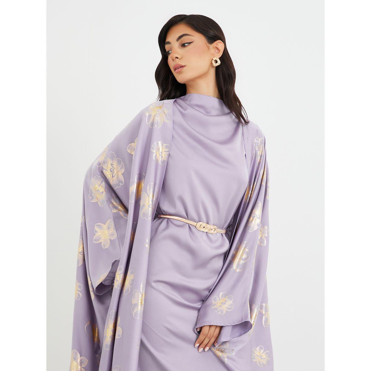 مجموعة من عباية ساتان بطبعة فويل وفستان بياقة منسدلة مع حزام-women-arabicclothing-abayas-image-3