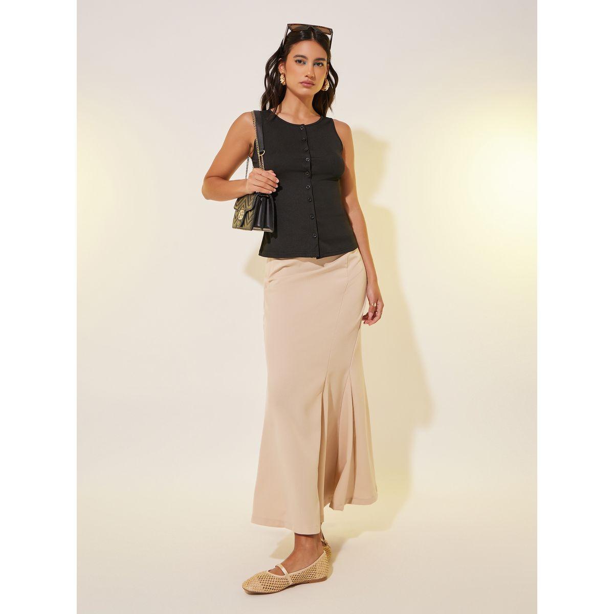 بلوزة سادة بدون أكمام وتفاصيل محبوكة-women-clothing-tshirts-image-2