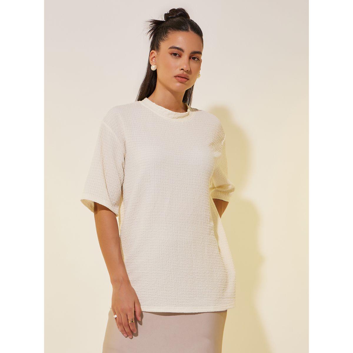 تيشيرت بقصة عادية وياقة دائرية-women-clothing-tshirts-image-3