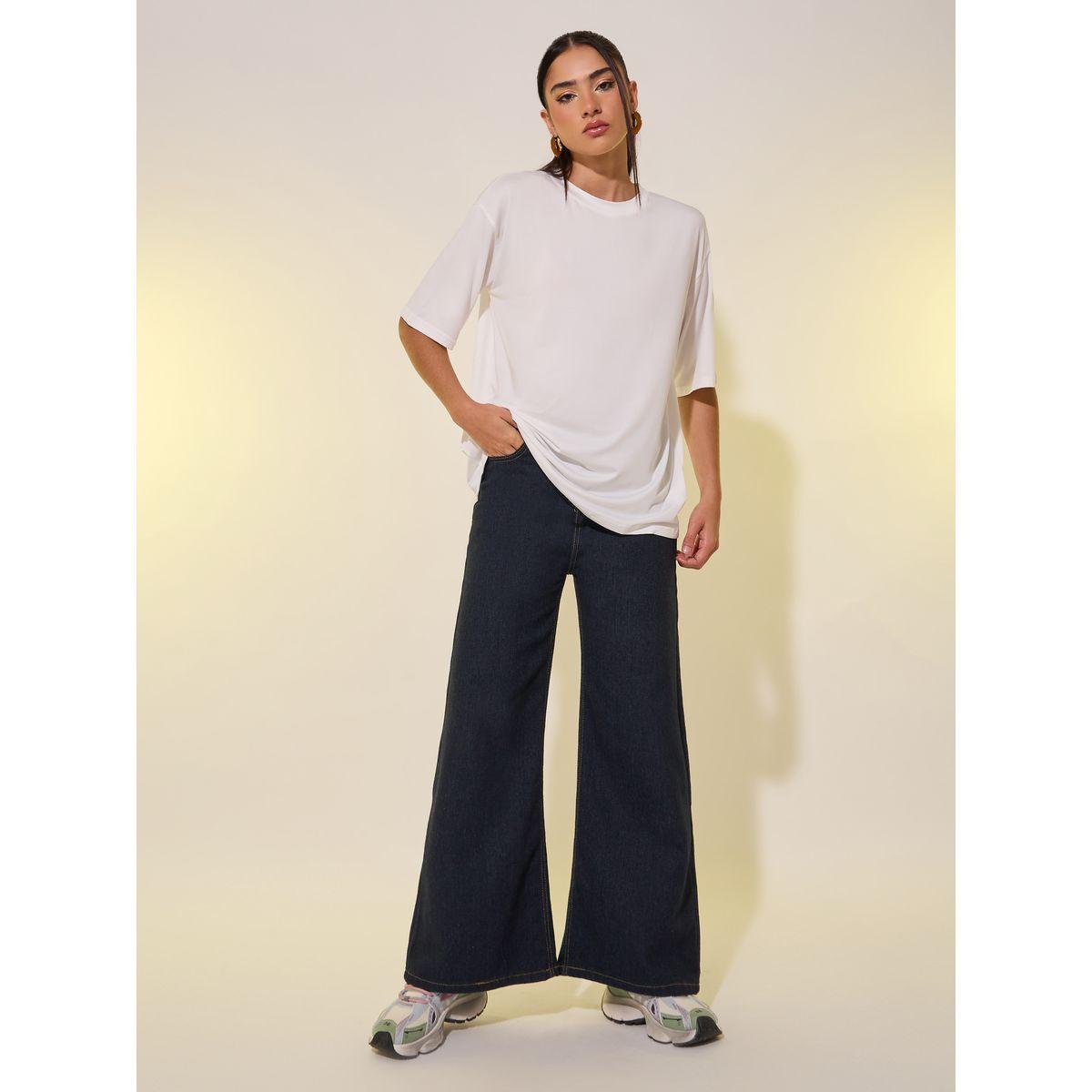 تيشيرت بياقة دائرية وطبعة كتابة-women-clothing-tshirts-image-2