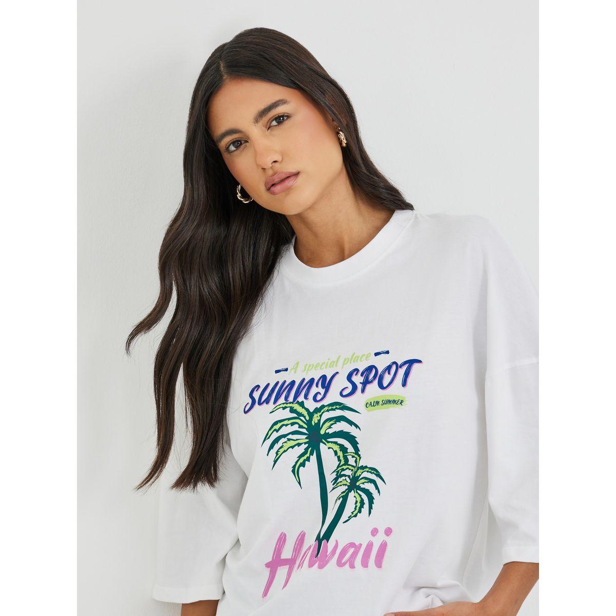 Styli Graphic Print Exaggerated Shoulder Oversized T-Shirt-women-clothing-tshirts-image-3