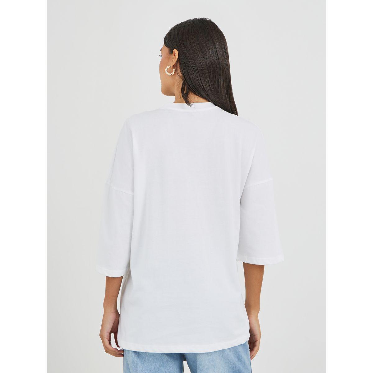 Styli Graphic Print Exaggerated Shoulder Oversized T-Shirt-women-clothing-tshirts-image-4