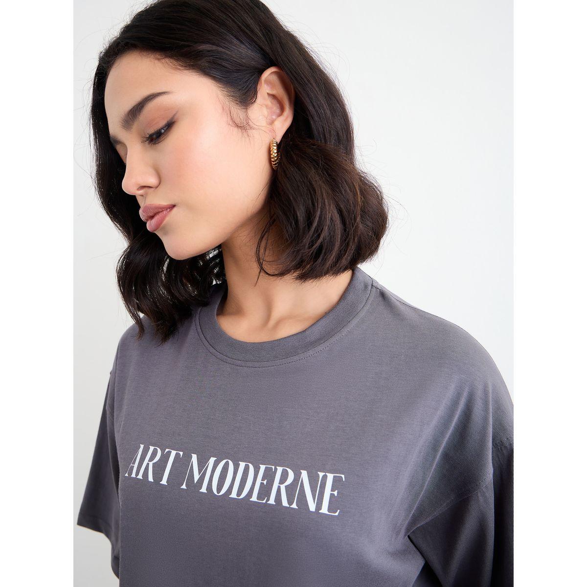 تيشيرت فضفاض بطبعة جرافيك-women-clothing-tshirts-image-3