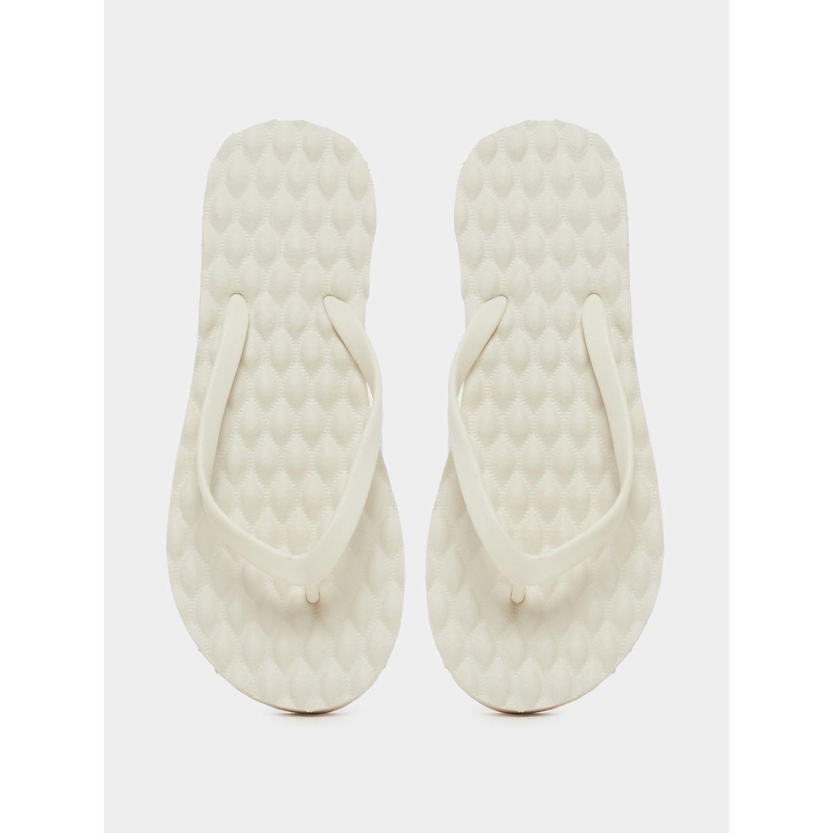 فليب فلوب بنمط ثونغ-women-shoes-flipflopsandslides-image-5