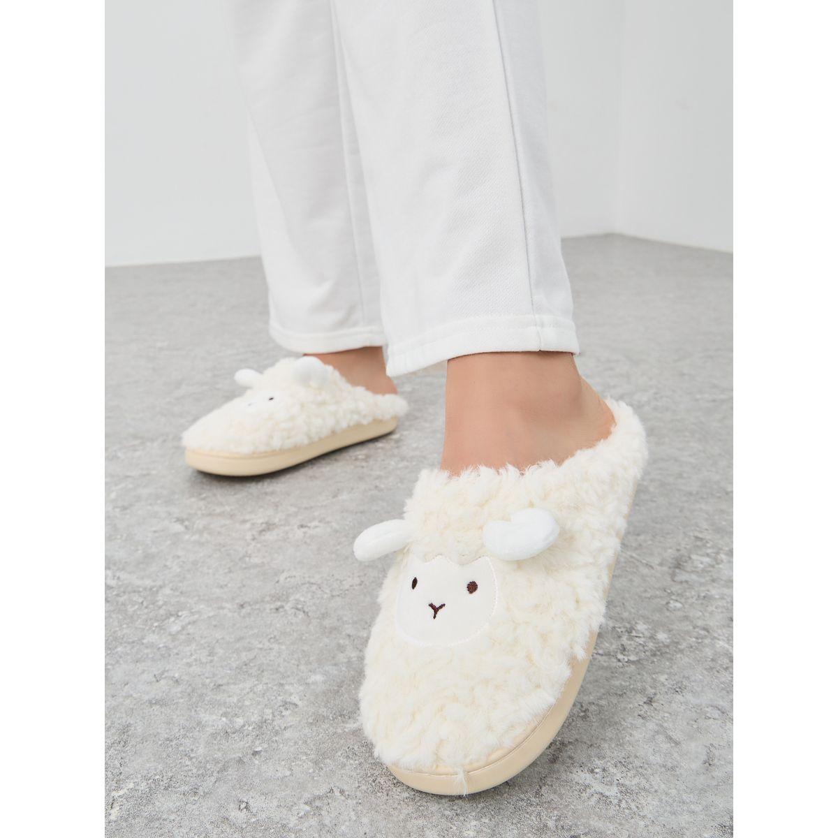 Styli Plush Faux Fur Round Toe Bedroom Slippers-women-shoes-bedroomslippers-image-1