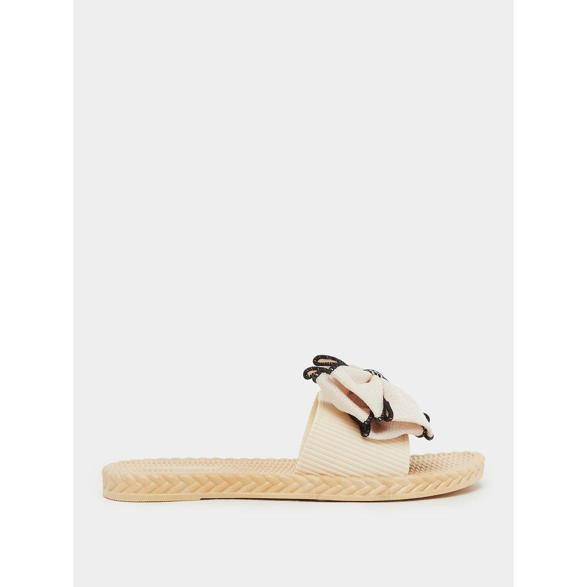 شبشب بمقدمة مفتوحة وربطة فيونكة-women-shoes-sandals-flats-image-1