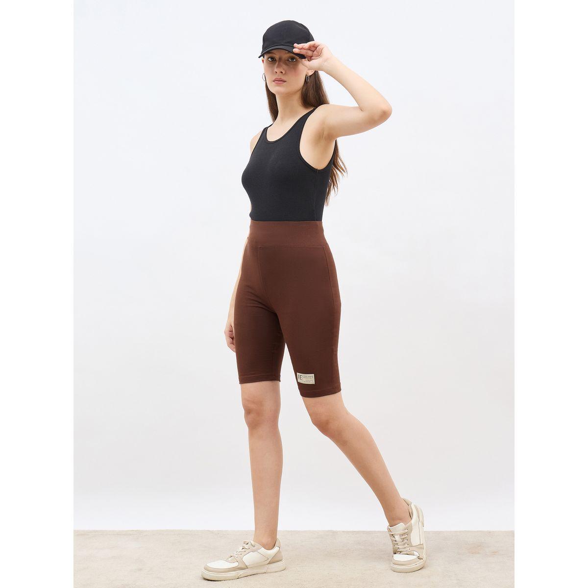شورت سادة بتفاصيل شارة-women-clothing-bottoms-shorts-image-1