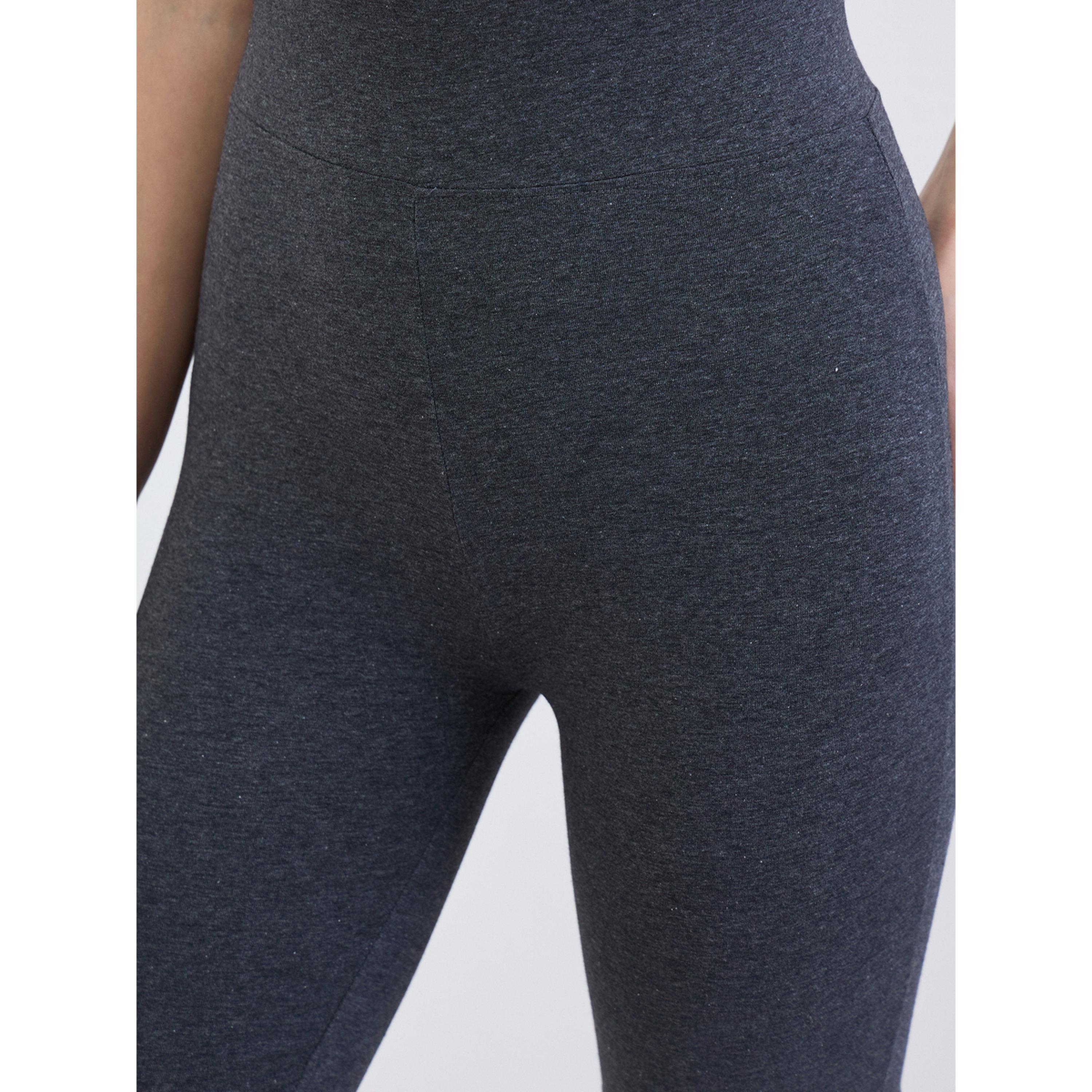 شورت ركوب دراجات بشعار-women-clothing-bottoms-shorts-image-4