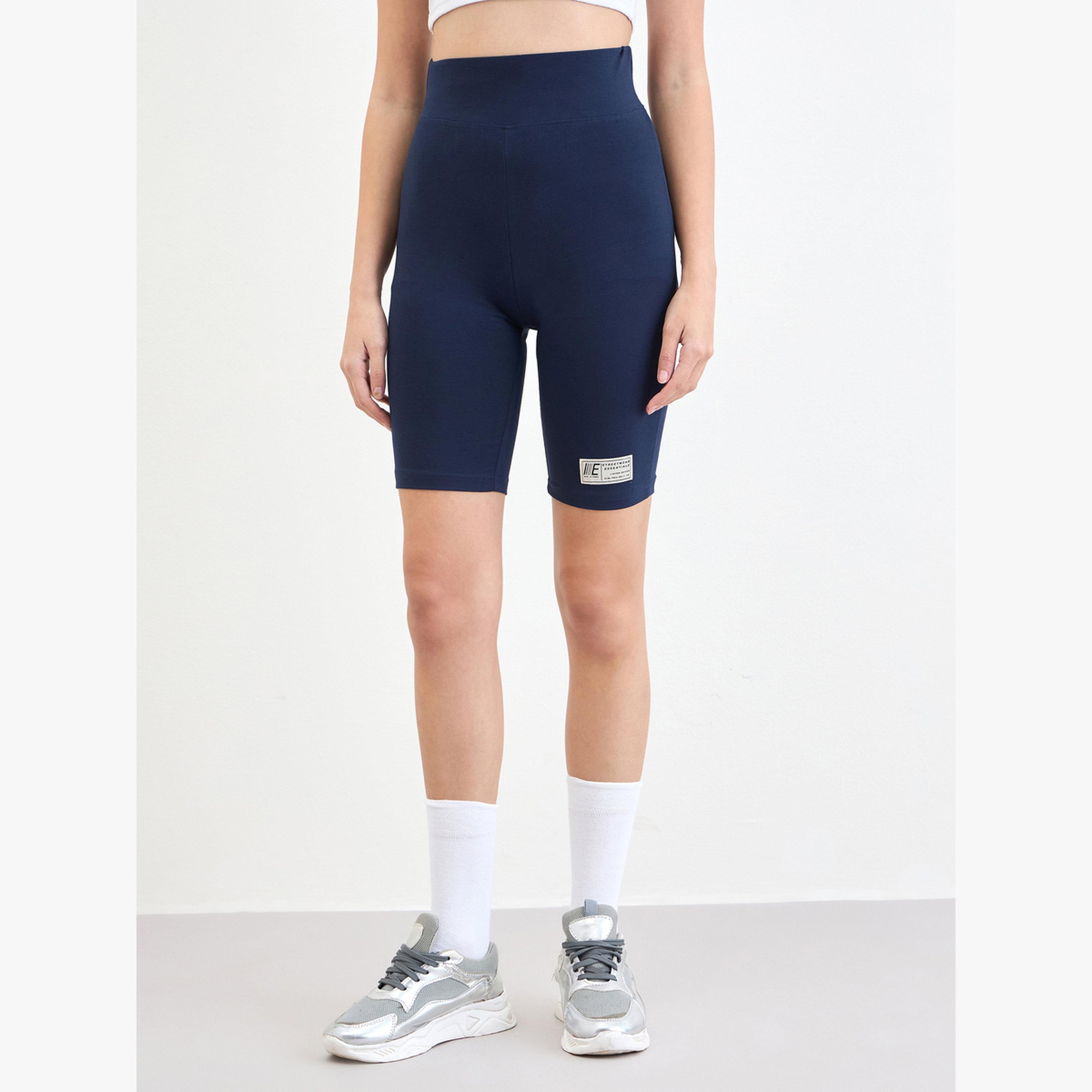 شورت ركوب دراجات بتفاصيل شارة-women-clothing-bottoms-shorts-image-1