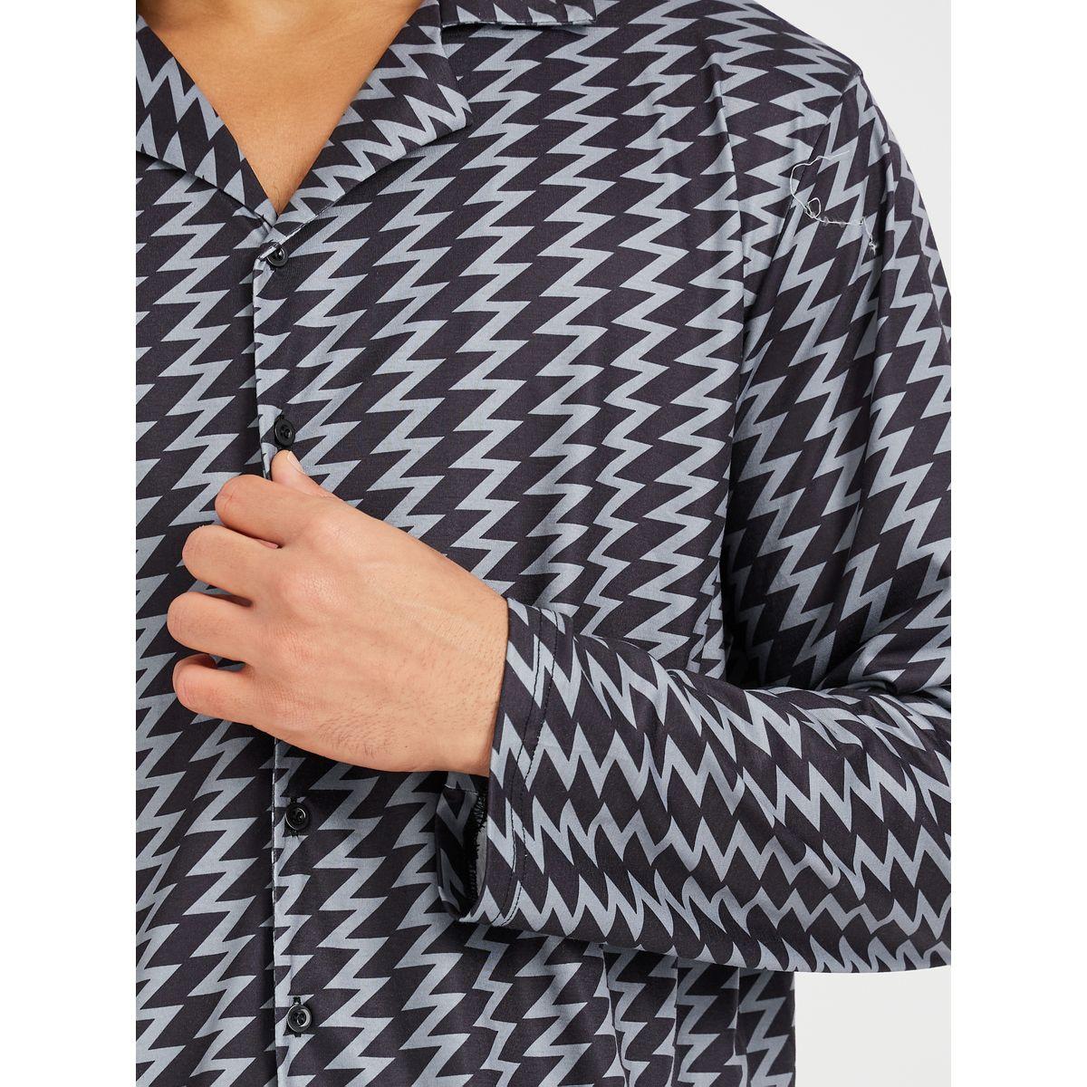 طقم من بنطال بيجاما وبلوزة بأكمام طويلة-men-clothing-nightwear-sets-image-3