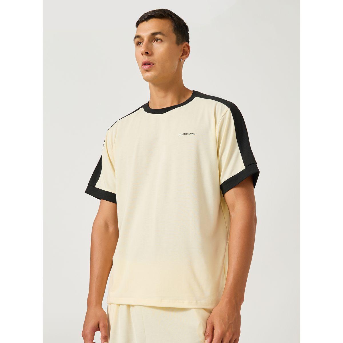Styli Minimal Print Contrast Trim T-Shirt and Shorts Set-men-clothing-nightwear-sets-image-2