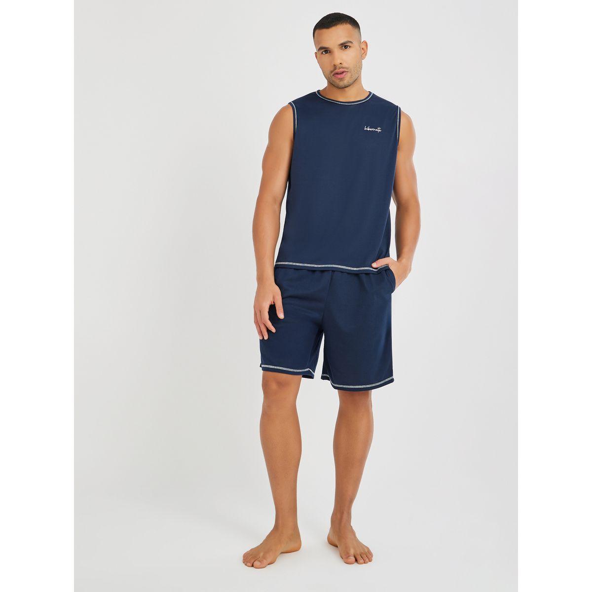 مجموعة من شورت وتيشيرت كت بطبعة صغيرة-men-clothing-nightwear-sets-image-1