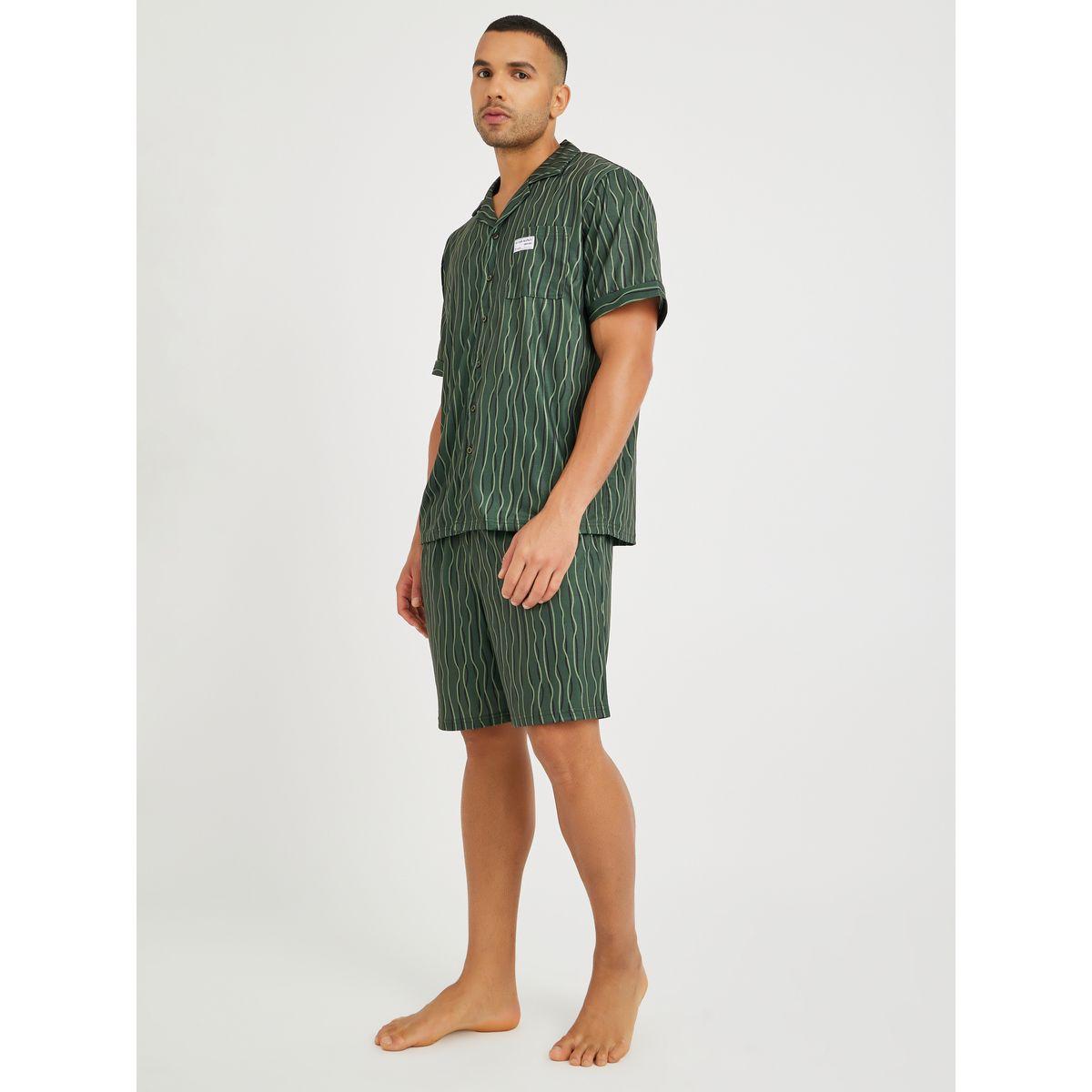 طقم بيجاما من شورت وقميص بأكمام قصيرة-men-clothing-nightwear-sets-image-1