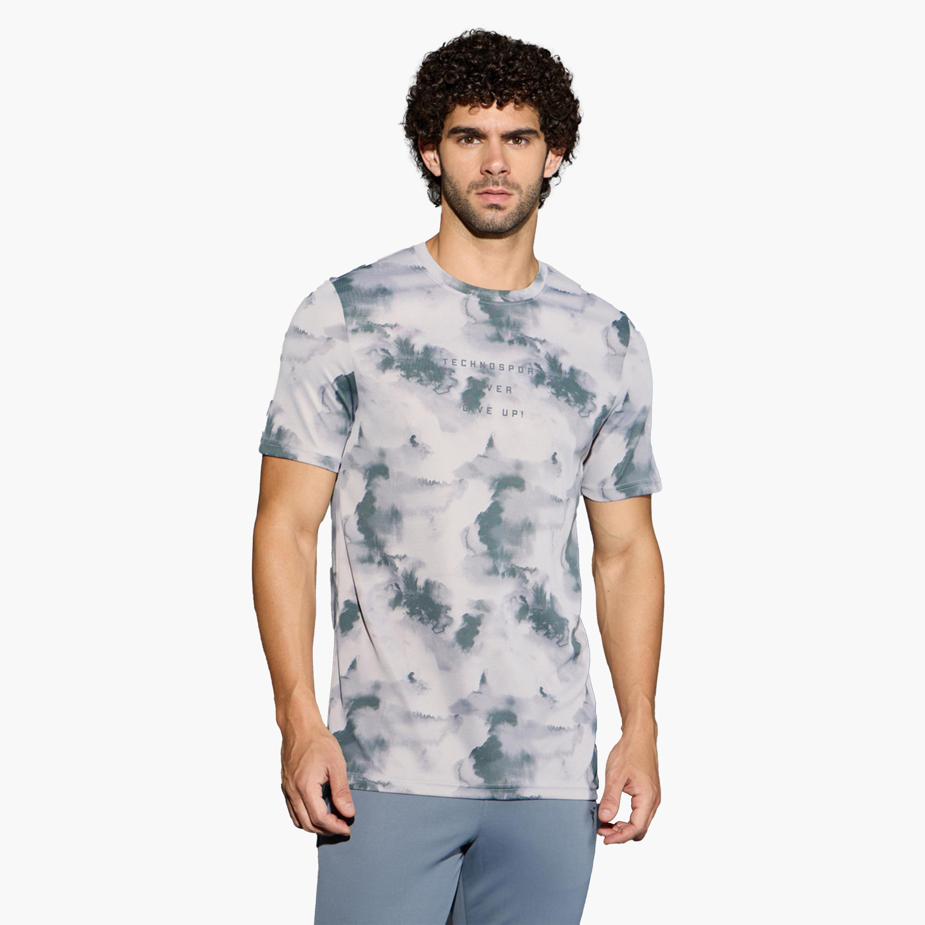 تيكنو سبورت × ستايلي-  تي شيرت رجالي قصّة عادية ورقبة دائرية وطبعة كاملة-men-clothing-sportswearandactivewear-tshirtsandpolos-image-1