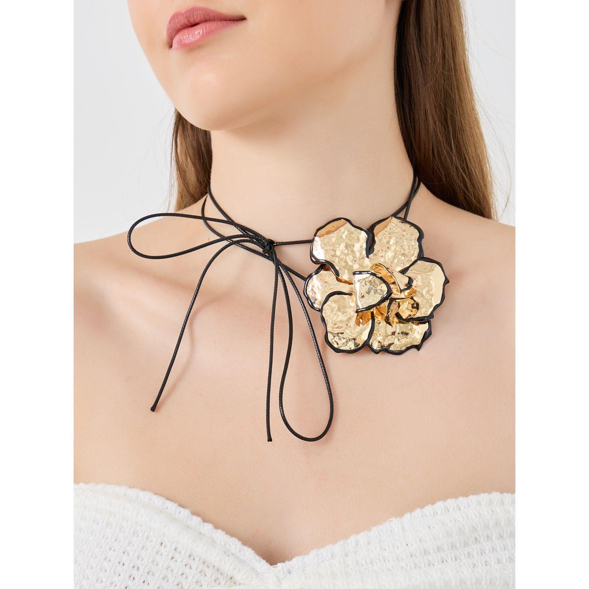 Styli Flower Accent Thread Choker Necklace-women-watchesandjewellery-jewellery-necklacesandpendants-image-1