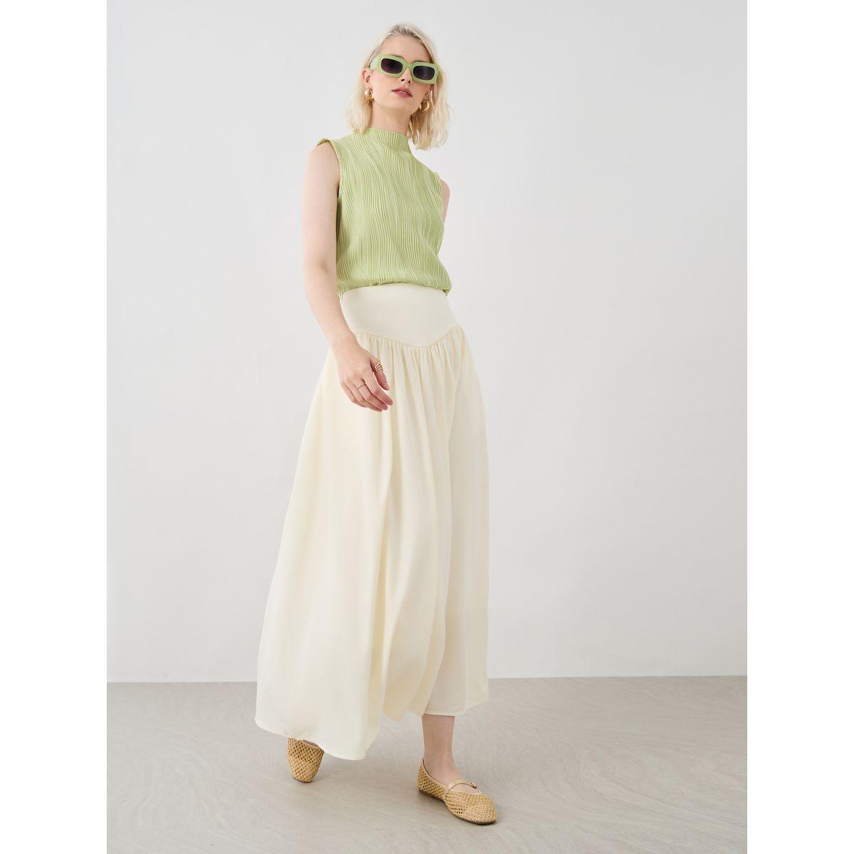 Styli Solid Pleated A-Line Maxi Skirts-women-clothing-bottoms-skirts-image-1