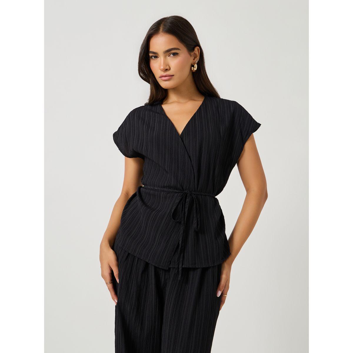 طقم منسق من بنطال وبلوزة بنمط لف وأربطة-women-clothing-coordsets-image-2
