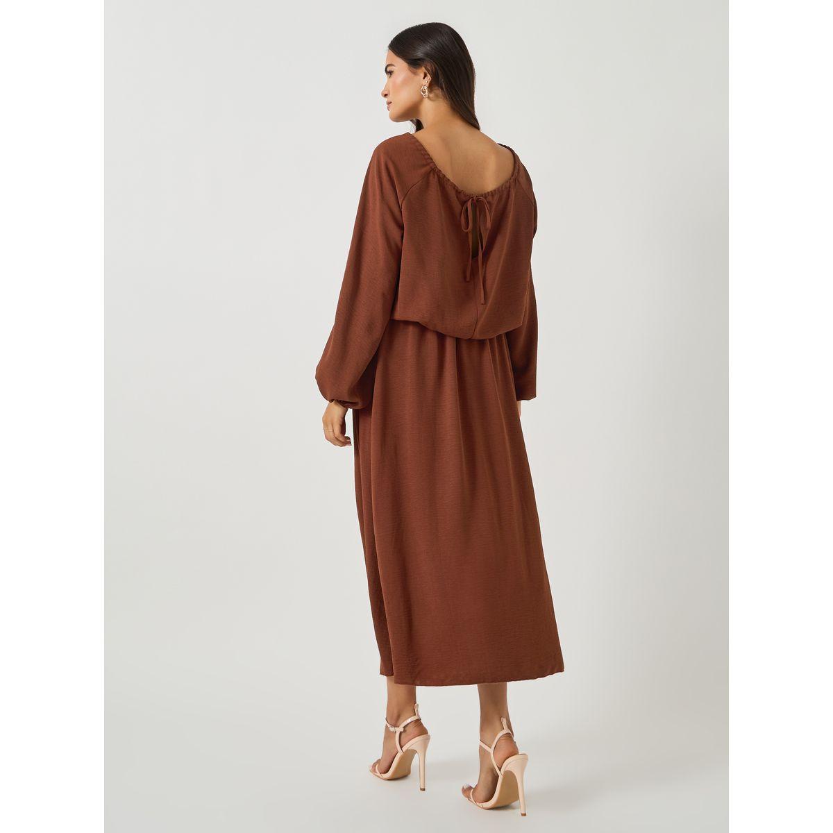 طقم منسق من تنورة طويلة مع بلوزة قصيرة سادة-women-clothing-coordsets-image-4