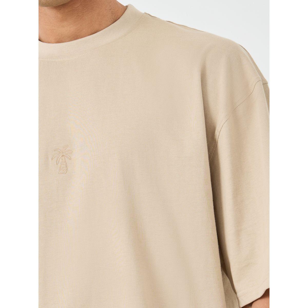 Styli Embroidered Detail Boxy Fit T-Shirt-men-clothing-tshirtsandpolos-tshirts-image-3
