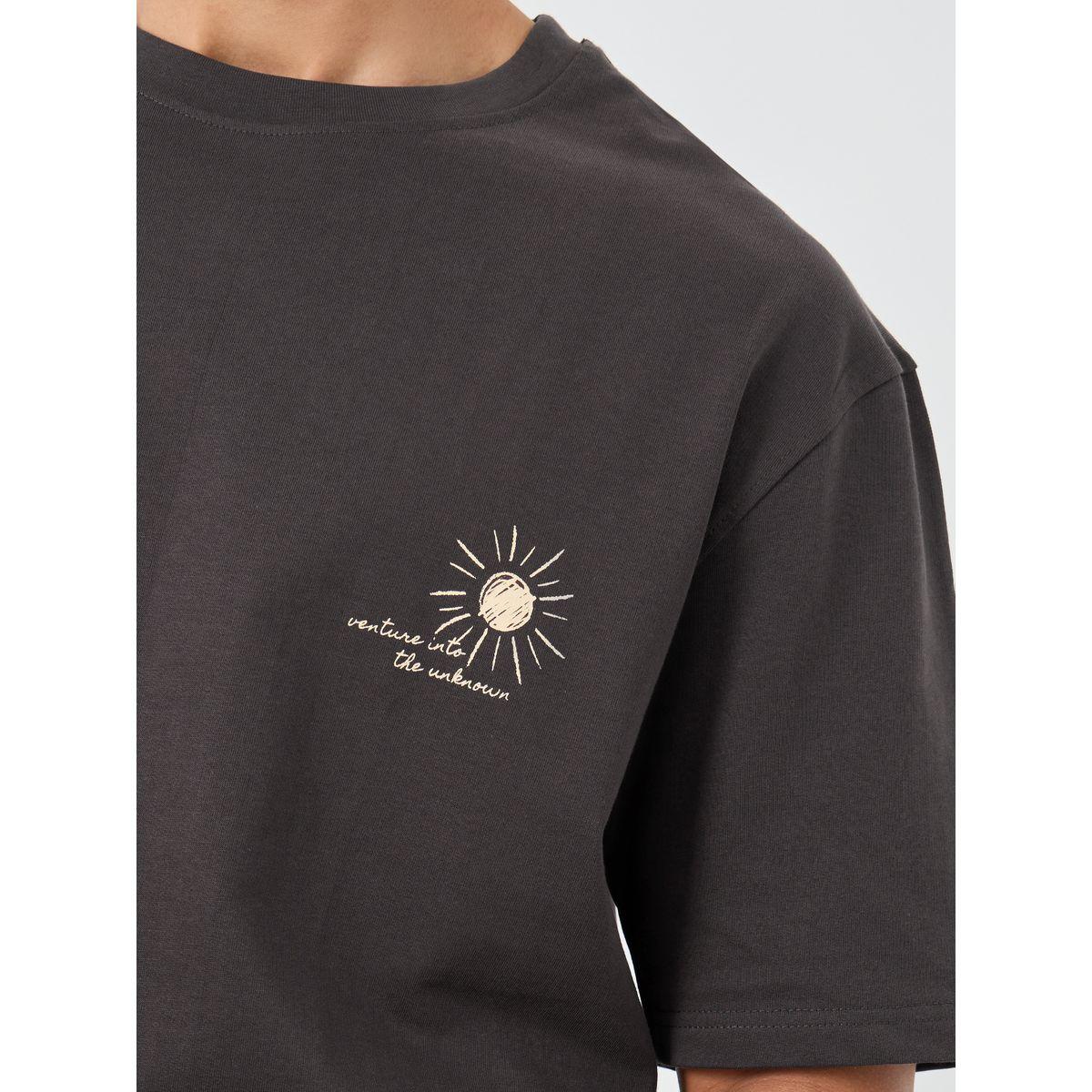 Styli Graphic Print Round Neck Oversized T-Shirt-men-clothing-tshirtsandpolos-tshirts-image-4