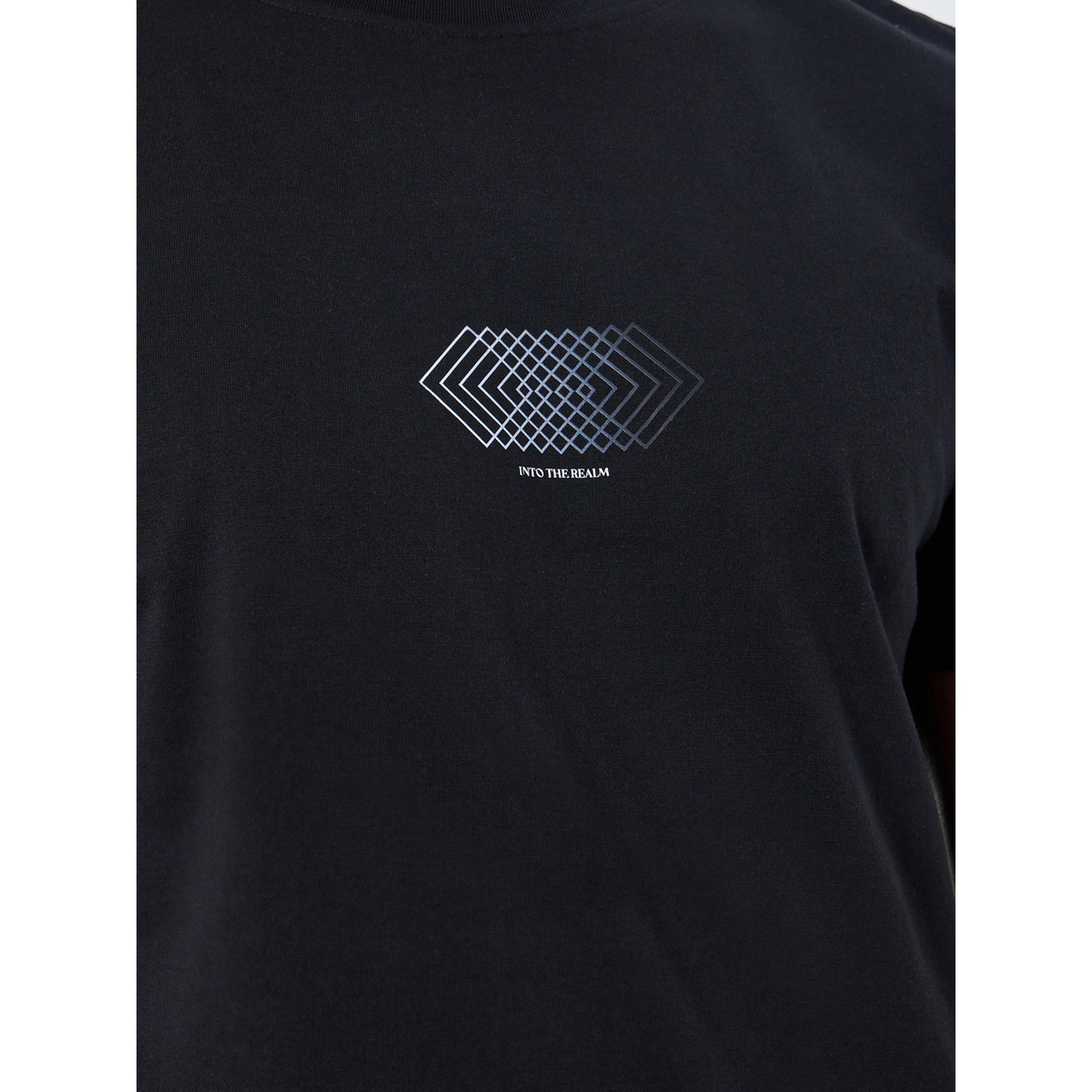 تيشيرت بياقة دائرية وطبعة جرافيك-men-clothing-tshirtsandpolos-tshirts-image-3
