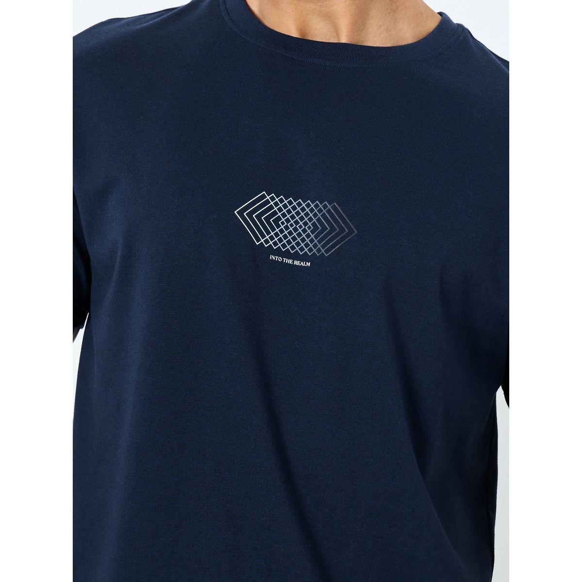 تيشيرت بقصة عادية وطبعة جرافيك-men-clothing-tshirtsandpolos-tshirts-image-3