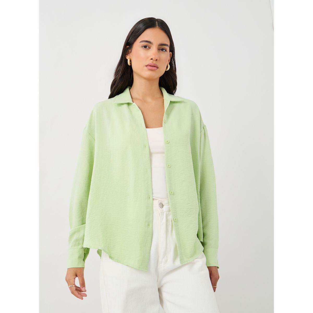 بلوزة سادة بقصة عادية وياقة سبريد-women-clothing-shirtsandblouses-shirts-image-2