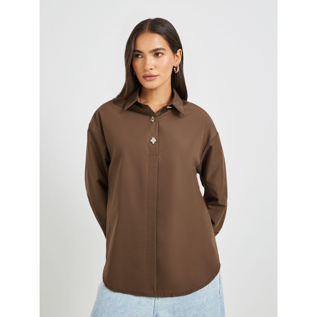 بلوزة سادة فضفاضة بياقة سبريد وأزرار-women-clothing-shirtsandblouses-shirts-image-1