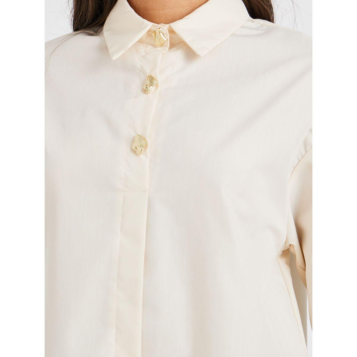 Styli Solid Oversized Buttoned Spread Collar Shirt-women-clothing-shirtsandblouses-shirts-image-4