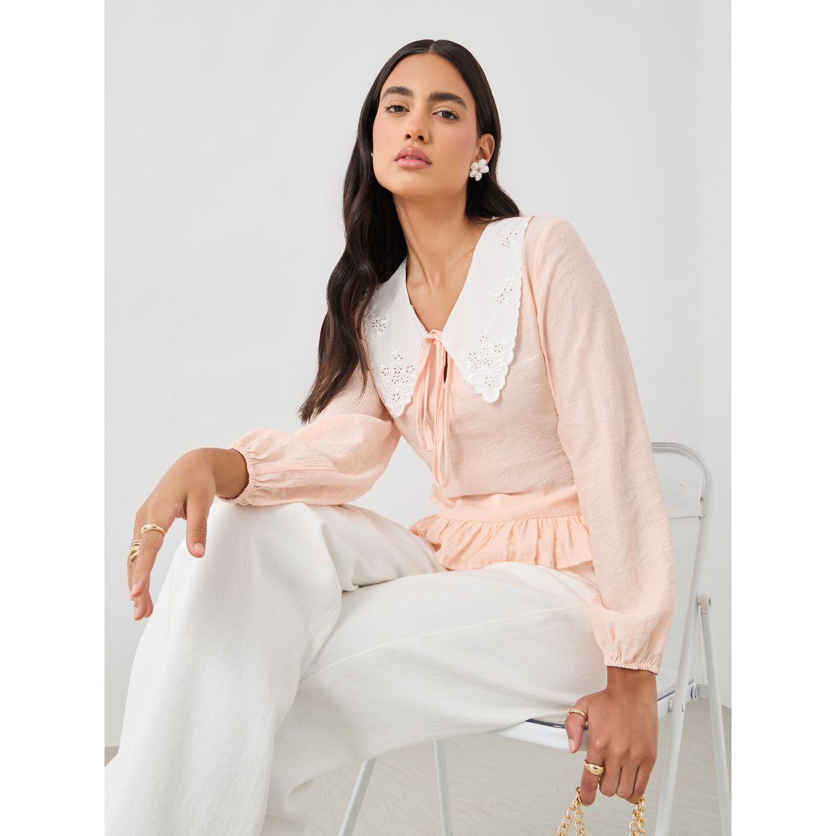 بلوزة بأكمام بالون مع تفاصيل ياقة بأربطة-women-clothing-shirtsandblouses-blouses-image-1