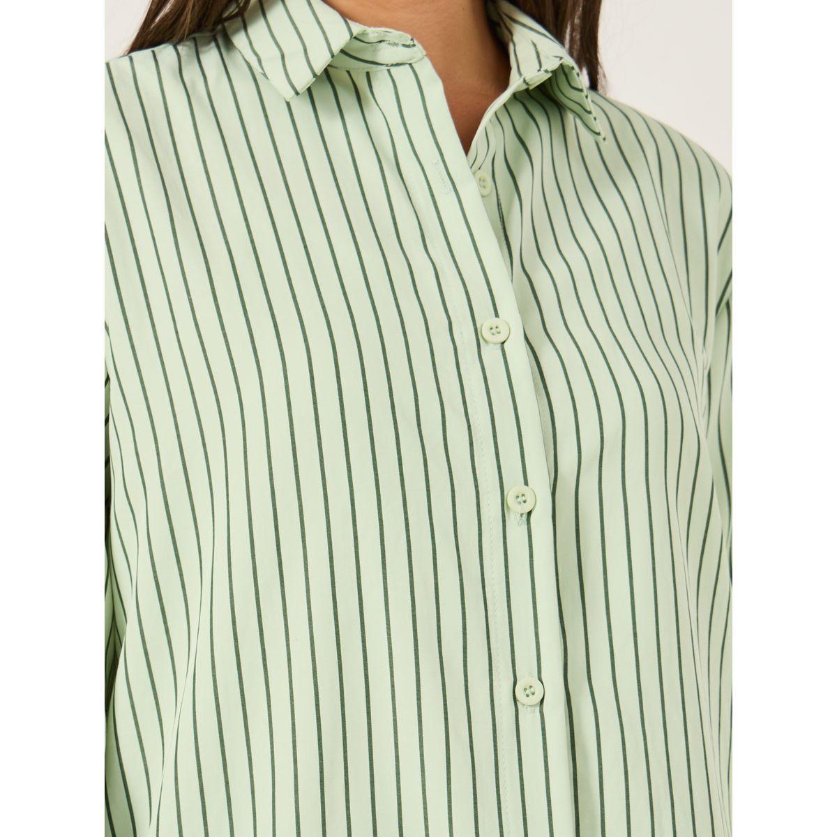 بلوزة مخططة بقصة عادية وياقة سبريد-women-clothing-shirtsandblouses-shirts-image-4
